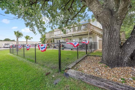 Pirates Cove|MHC~Fenced Yard~Boat Parking - Image 1