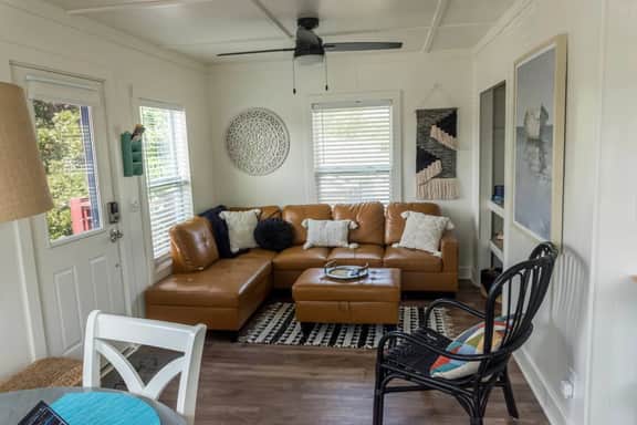 Low Tide Loft | Beaufort· Cafe Below· Dog Friendly - Image 5