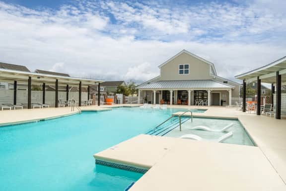 Sandy Shorts|Golf Cart~BeauCoast Resort~Sleeps 7 - Image 2