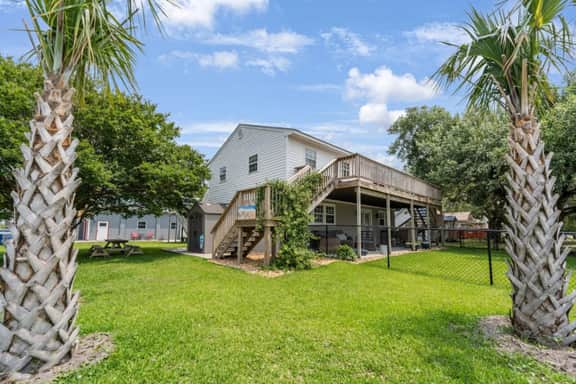 Turtle Cove | Central MHC· Deck· Pet Friendly· 3BR - Image 2